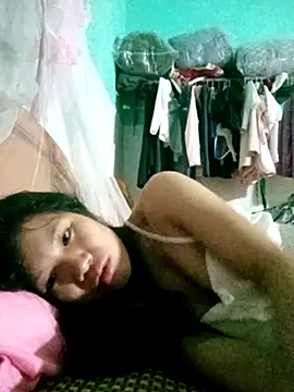 Snapshot of Adsatoh chatting on 10/11/25, 03:28 Adsatoh online show from 10/11/25, 03:28