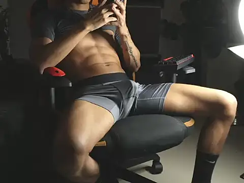 Snapshot of Vbenz28 chatting on 03/12/26, 03:34 Vbenz28 online show from 03/12/26, 03:34