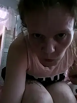 Snapshot of itsLoBunny chatting on 10/17/25, 08:06 itsLoBunny online show from 10/17/25, 08:06