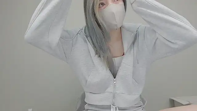 Snapshot of Rin0420 chatting on 09/18/25, 03:30 Rin0420 online show from 09/18/25, 03:30