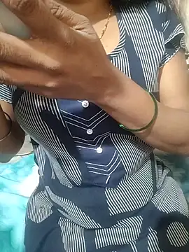 Snapshot of Swapna_kannada chatting on 07/01/26, 10:17 Swapna kannada online show from 07/01/26, 10:17