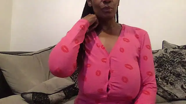 NurseNatasha888 online show from 10/28/25, 10:45