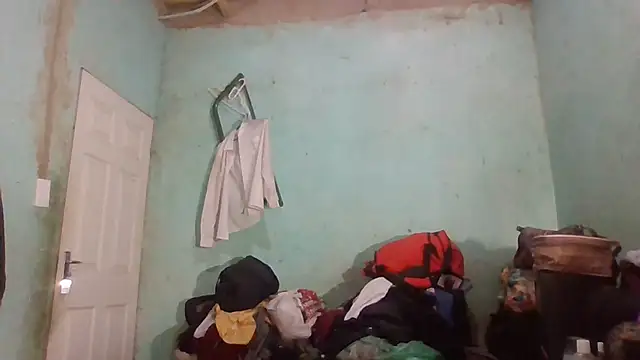 Snapshot of Nicky52 chatting on 09/23/25, 03:26 Nicky52 online show from 09/23/25, 03:26