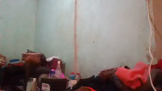 Snapshot of Nicky52 chatting on 09/25/25, 04:49 Nicky52 online show from 09/25/25, 04:49