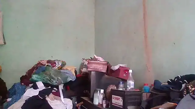 Snapshot of Nicky52 chatting on 09/26/25, 07:01 Nicky52 online show from 09/26/25, 07:01