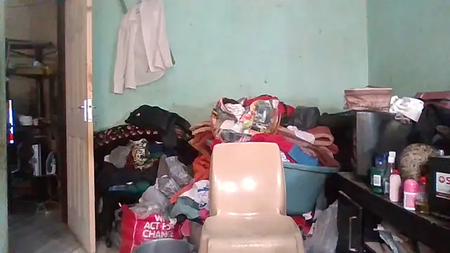 Snapshot of Nicky52 chatting on 11/03/25, 06:47 Nicky52 online show from 11/03/25, 06:47