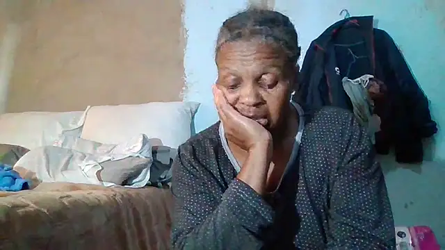 Snapshot of Nicky52 chatting on 02/28/26, 05:19 Nicky52 online show from 02/28/26, 05:19