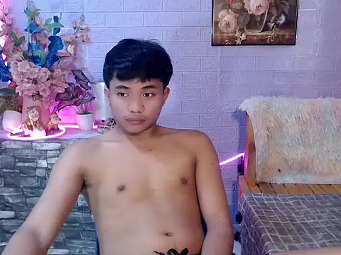 mostwantedtwink online show from 08/06/26, 11:45