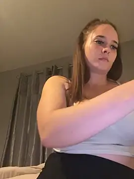 Snapshot of LollyLove_ chatting on 10/11/25, 06:06 LollyLove  online show from 10/11/25, 06:06