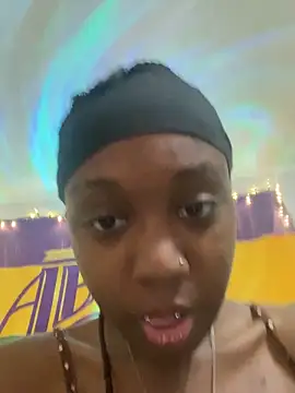 Snapshot of HennessyBaby21 chatting on 03/15/26, 08:26 HennessyBaby21 online show from 03/15/26, 08:26