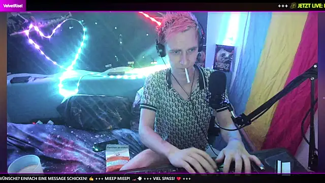 Snapshot of DaveLindau chatting on 02/20/26, 07:58 DaveLindau online show from 02/20/26, 07:58