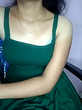 Snapshot of Nidhi_lovely chatting on 09/15/25, 01:49 Nidhi lovely online show from 09/15/25, 01:49