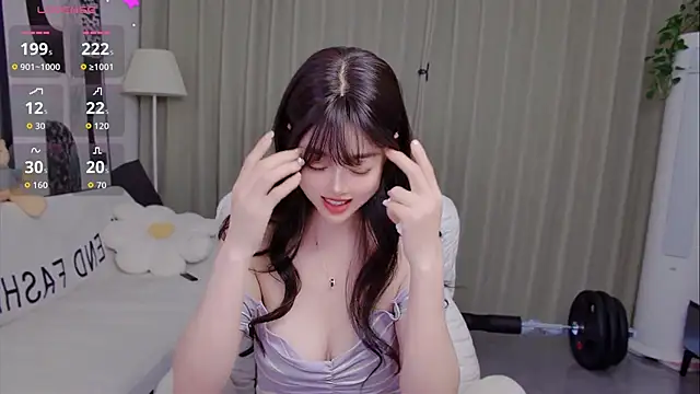 Snapshot of uikyy1 chatting on 04/07/26, 06:47 uikyy1 online show from 04/07/26, 06:47