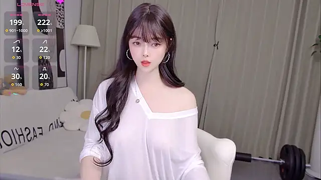 Snapshot of uikyy1 chatting on 04/23/26, 01:13 uikyy1 online show from 04/23/26, 01:13