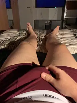 YoungDick004 online show from 10/26/25, 09:10