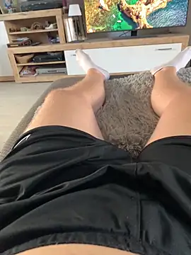 YoungDick004 online show from 10/27/25, 09:13