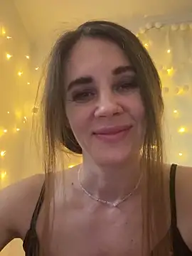 LucieMack online show from 02/03/26, 02:11