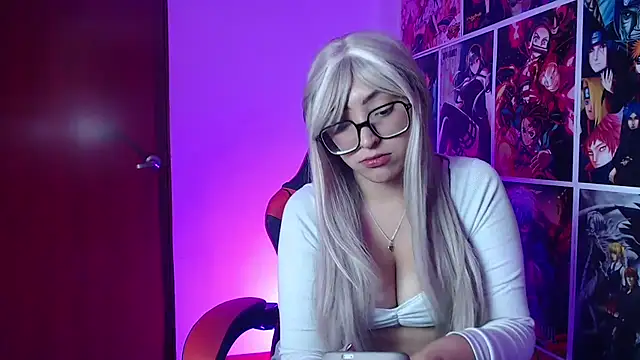 Snapshot of Arianna_fairy chatting on 07/08/26, 04:11 Arianna fairy online show from 07/08/26, 04:11