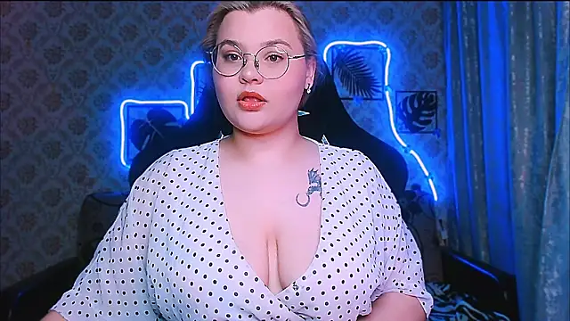 InLoveWithLife26 online show from 04/06/26, 05:47