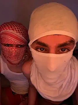 Snapshot of HitShelf chatting on 04/03/26, 09:46 HitShelf online show from 04/03/26, 09:46