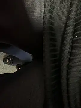 HiddenHoneyLDN online show from 09/11/25, 09:31