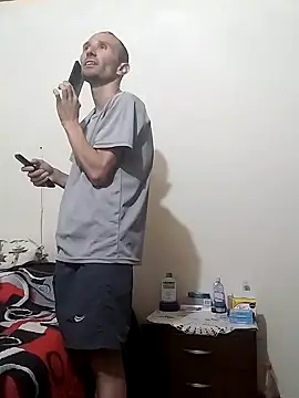 Snapshot of nacho20cmhot chatting on 10/23/25, 12:32 nacho20cmhot online show from 10/23/25, 12:32