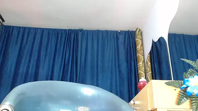 ElCaballeroNegro24 online show from 12/21/25, 04:25