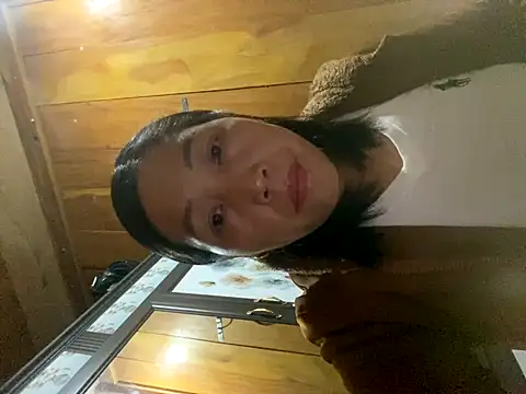 Lai005 online show from 09/29/25, 01:22