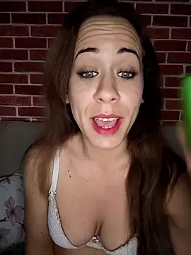 Snapshot of HotGinger66 chatting on 03/17/26, 10:40 HotGinger66 online show from 03/17/26, 10:40