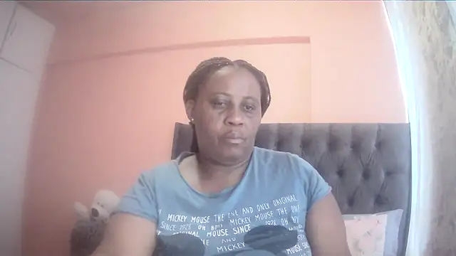 HUGEASSXXXXX online show from 03/18/26, 05:21