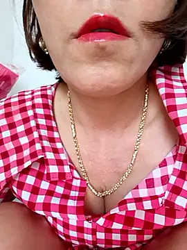 Snapshot of Rosalind_xxx chatting on 03/26/26, 11:54 Rosalind xxx online show from 03/26/26, 11:54