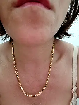 Snapshot of Rosalind_xxx chatting on 04/03/26, 04:16 Rosalind xxx online show from 04/03/26, 04:16