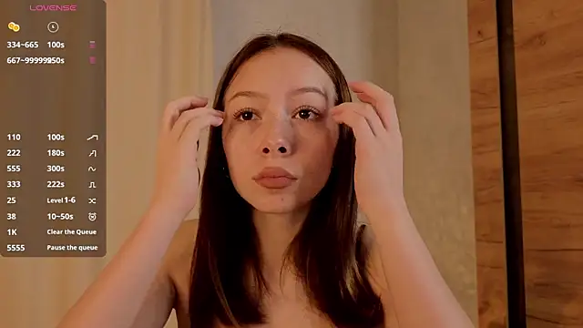 BlushinBloom online show from 10/03/25, 06:10