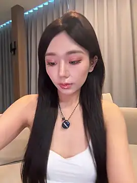 Snapshot of jiajia_L chatting on 03/28/26, 09:31 jiajia L online show from 03/28/26, 09:31