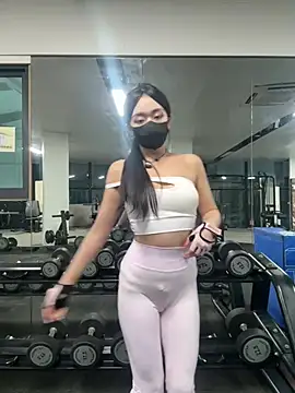 Snapshot of jiajia_L chatting on 04/02/26, 11:19 jiajia L online show from 04/02/26, 11:19