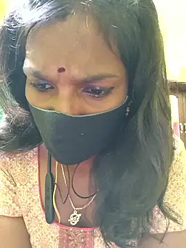 Honey rosetamil online show from 11/27/25, 12:02