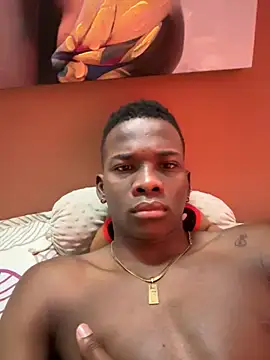 Brycce santos online show from 10/07/25, 11:07