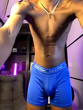 Brycce santos online show from 10/31/25, 02:29