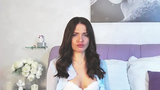 Snapshot of AngelicaDillon chatting on 09/21/25, 05:20 AngelicaDillon online show from 09/21/25, 05:20