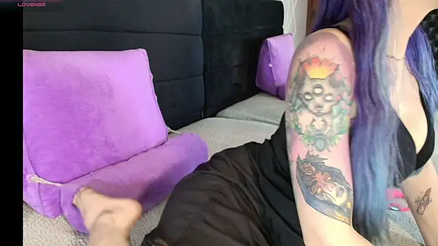 karlamoon23 online show from 03/02/26, 06:37