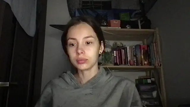 Yuna5343 online show from 10/03/25, 09:23