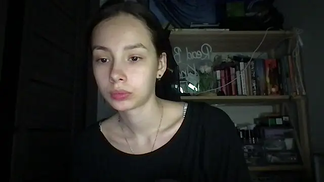 Yuna5343 online show from 10/16/25, 07:59