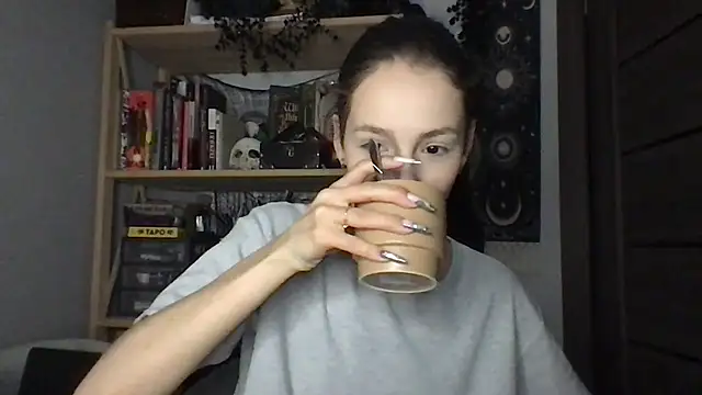 Yuna5343 online show from 03/04/26, 09:43