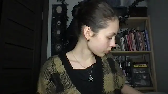 Yuna5343 online show from 03/12/26, 09:32