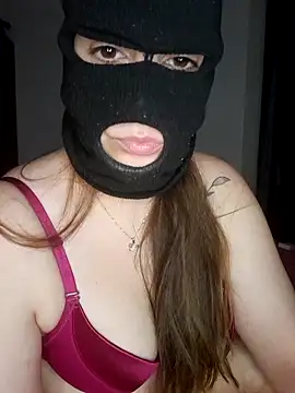 Snapshot of 1Malika chatting on 10/30/25, 09:33 1Malika online show from 10/30/25, 09:33