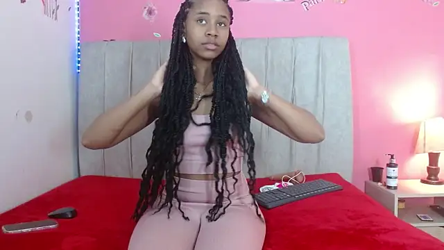 madihlove303av online show from 11/05/25, 04:18