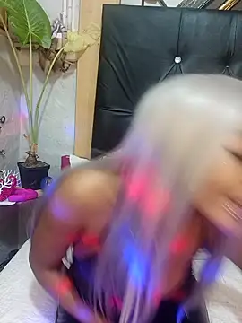 Snapshot of Juicy_Candy-Reloaded chatting on 04/16/26, 10:12 Juicy Candy-Reloaded online show from 04/16/26, 10:12