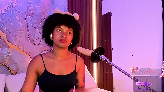 Lolalewis777 online show from 09/20/25, 08:32