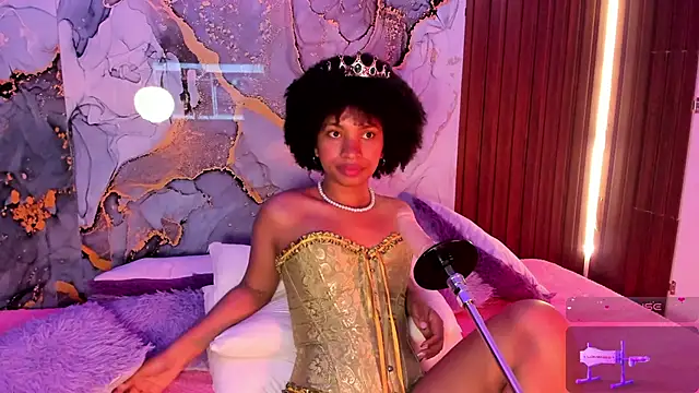 Lolalewis777 online show from 11/01/25, 04:53