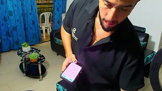 Snapshot of DaveSoldier chatting on 09/13/25, 05:51 DaveSoldier online show from 09/13/25, 05:51